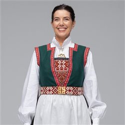 Tysnes konebunad helfigur